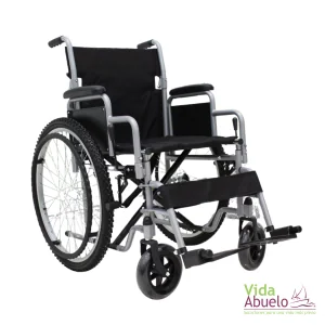 Silla de ruedas todoterreno gris