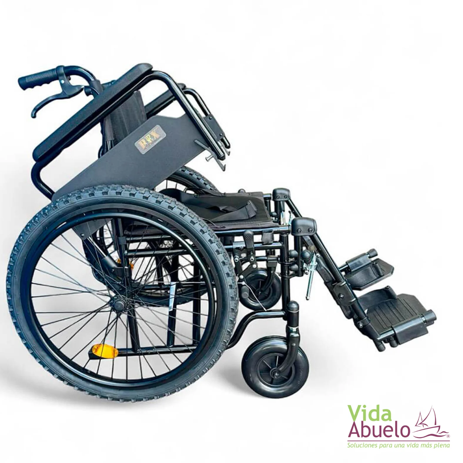 Silla de ruedas todoterreno de lujo con elevadores de piernas - Imagen 2
